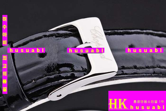 ĵ ڽð Replica Chopard Japanese Quartz MOVEMENT Polished Case Oval shaped Diamond Bezel Black Bracelet Women. sa-17