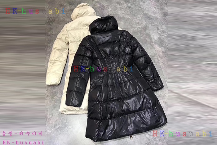 NEW 몽클레어 여성용패딩 M65582