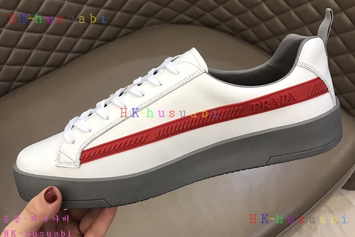 NEW  프라다 남성용 스니커즈 PR 474757