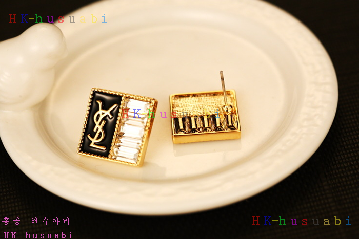 NEW 입생로랑 귀걸이 신상 SL 077751