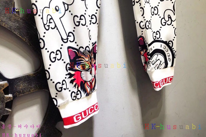 NEW 구찌 신상 츄리닝바지 GU 488756