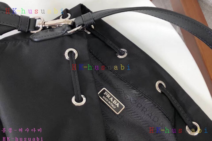 ★미러급★ 프라다 패치워크 버킷백 P 1BH097