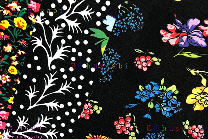 NEW 베르사체 반팔티 신상 V 958225