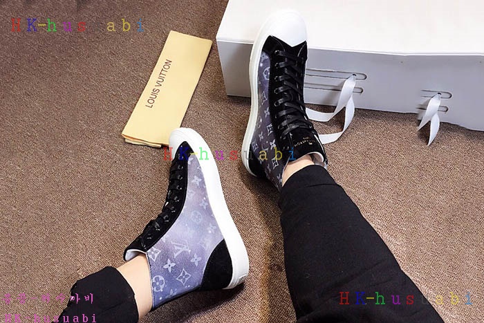 NEW 루이비통 신상 신발 LV 320338