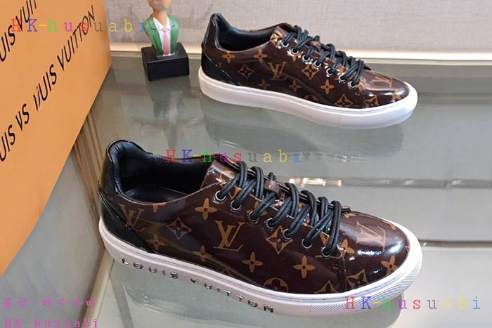 NEW 루이비통 남성용 신발 LV 958226