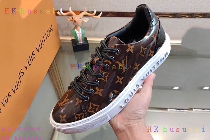 NEW 루이비통 남성용 신발 LV 958226