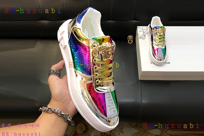 NEW 베르사체 남성용 신발 V 470044