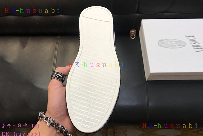 NEW 베르사체 남성용 신발 V 470069