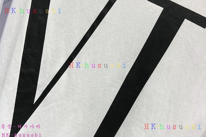 NEW 발렌티노 긴팔티 신상 V 985058