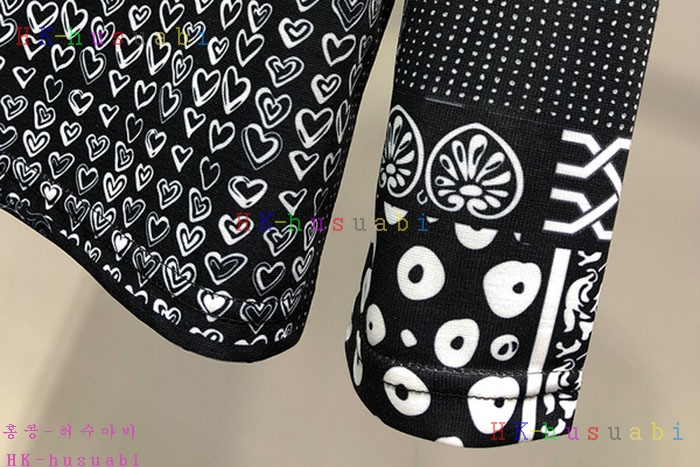 NEW 베르사체 긴팔티 신상 V99053