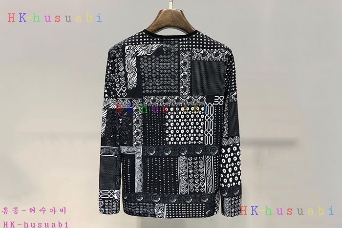 NEW 베르사체 긴팔티 신상 V99053