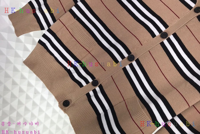 NEW 버버리 가디건 신상 BB 8754227