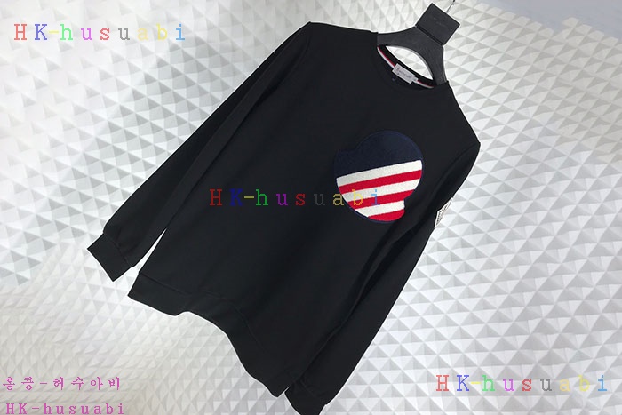 NEW 몽클레어 긴팔티 신상 M 370034