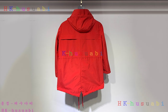 NEW 몽클레어 바람막이 신상 M 558451