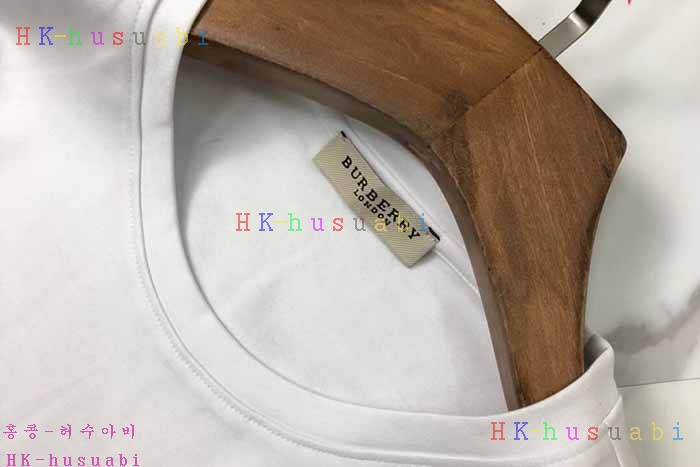 NEW 버버리 긴팔티 신상  BB 744470