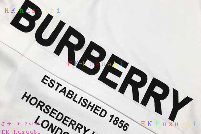 NEW 버버리 긴팔티 신상  BB 744470