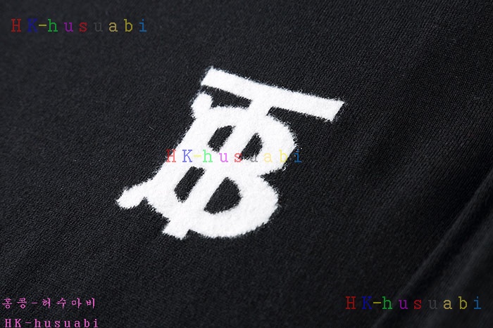 NEW 버버리 니트 신상  BB 744500