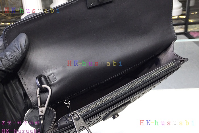 ★미러급★보테가베네타 클러치  BV  335820