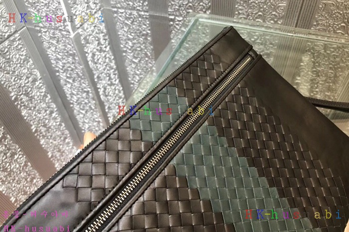 ★미러급★ 보테가베네타 클러치 BV 124551