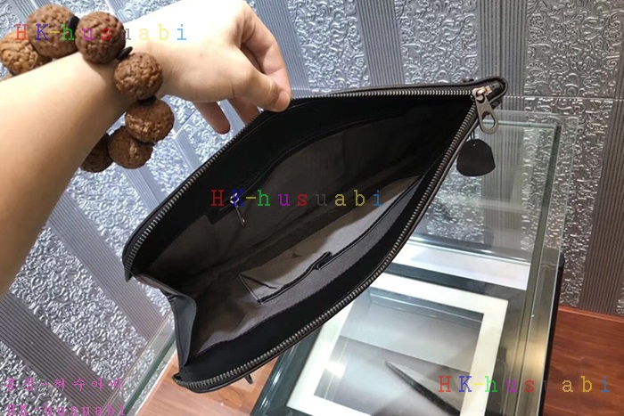 ★미러급★ 보테가베네타 클러치 BV 124551