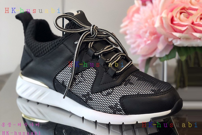 NEW 루이비통 신발  신상 LV 225867