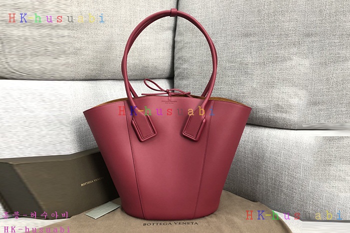 ★미러급★ 보테가베네타 미디엄 바스켓 토트 백 BV 576836-6