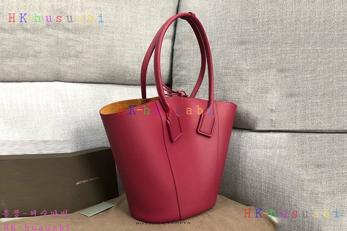 ★미러급★ 보테가베네타 미디엄 바스켓 토트 백 BV 576836-6