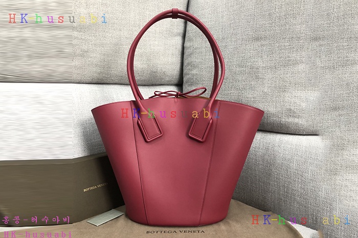 ★미러급★ 보테가베네타 미디엄 바스켓 토트 백 BV 576836-6