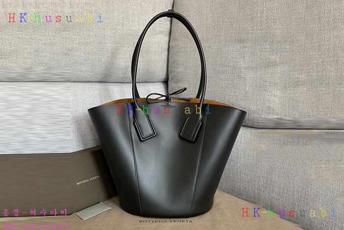 ★미러급★ 보테가베네타 미디엄 바스켓 토트 백 BV 576836-4