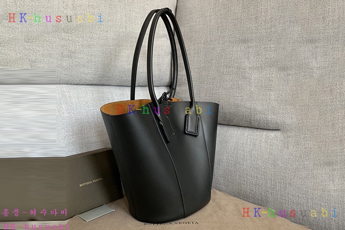 ★미러급★ 보테가베네타 미디엄 바스켓 토트 백 BV 576836-4