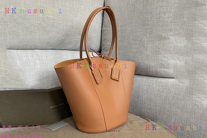 ★미러급★ 보테가베네타 미디엄 바스켓 토트 백 BV 576836
