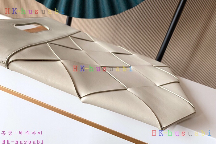 ★미러급★ 보테가베네타 스몰 슬립 토트 백 BV 574154-3