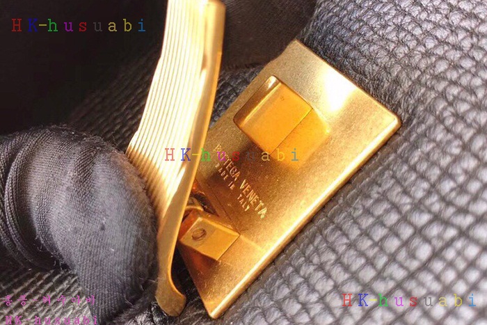 ★미러급★ 보테가베네타 가죽 벨트백 BV 576643-3