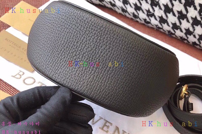 ★미러급★ 보테가베네타 가죽 벨트백 BV 576643-3