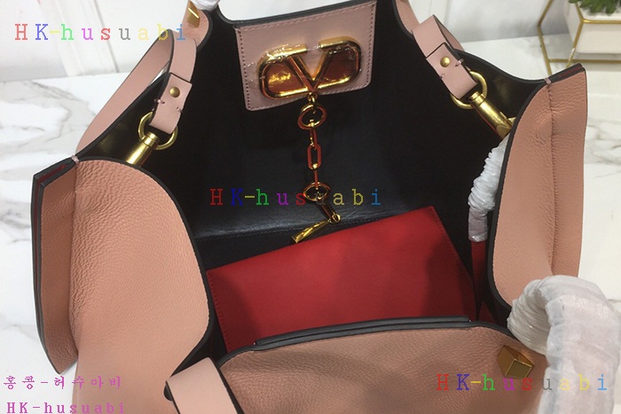 ★미러급★ 발렌티노 이스케이프 쇼핑백 V 662210-4