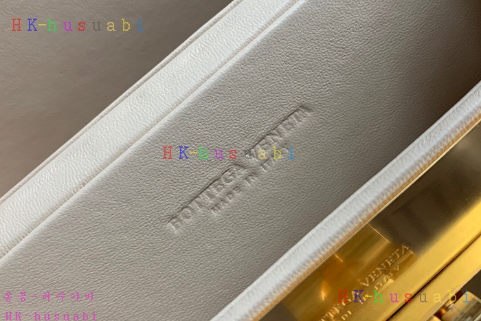 ★미러급★ 보테가베네타 데이지 백 BV 577038-2