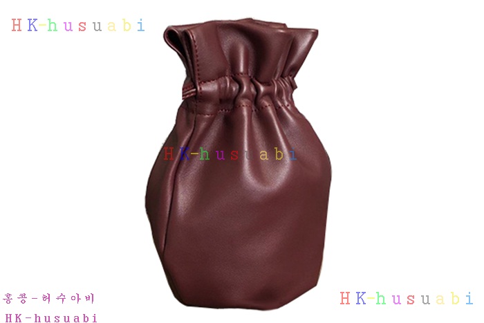 ★미러급★ 보테가베네타 드로우스트링 파우치 BV 583774-2