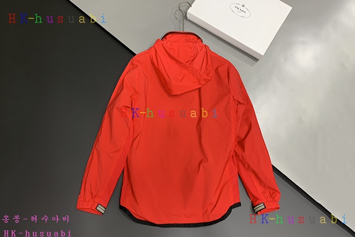 NEW 프라다 신상 쟈켓 P 2580001