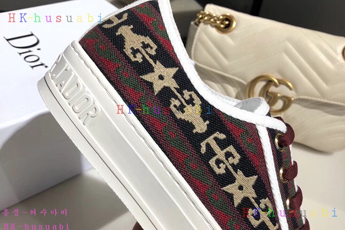 NEW 디올 여성용 신발 DR 8000127