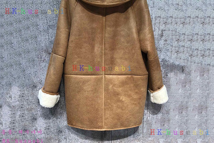 NEW  로에베 무스탕 신상 LW 6798801