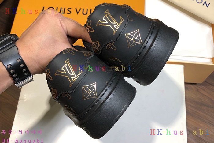 NEW  루이비통 남성용 신발  LV 4447552