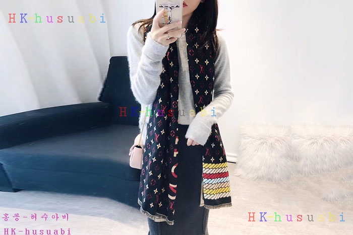 NEW 루이비통 스카프 신상 LV 1587024