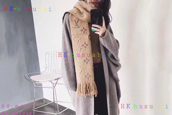 NEW 루이비통 스카프 신상 LV 1587027