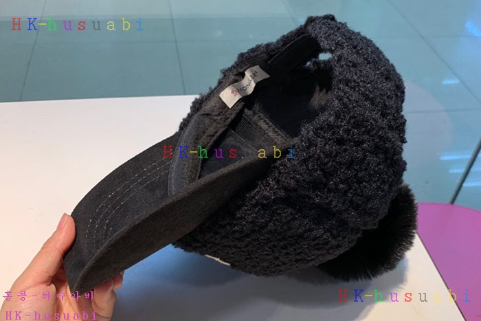 NEW 몽클레어 모자 신상 M 6570023