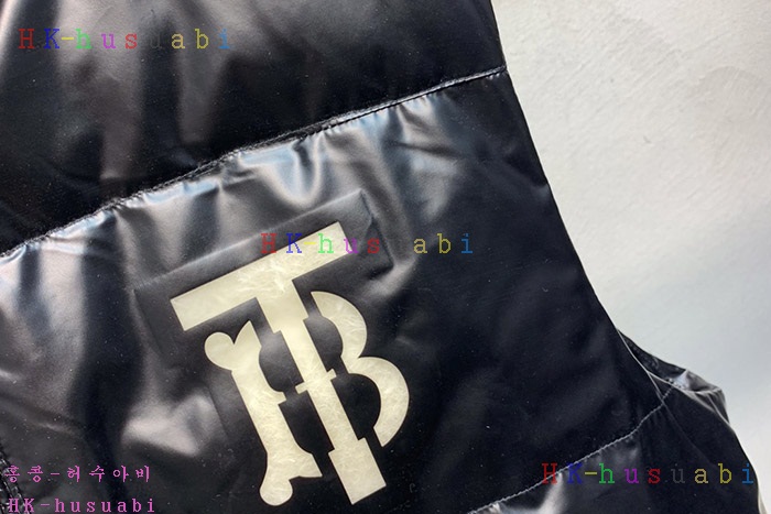 NEW 버버리 패딩조끼 신상 BB 6477200