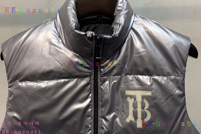 NEW 버버리 패딩조끼 신상 BB 6477201