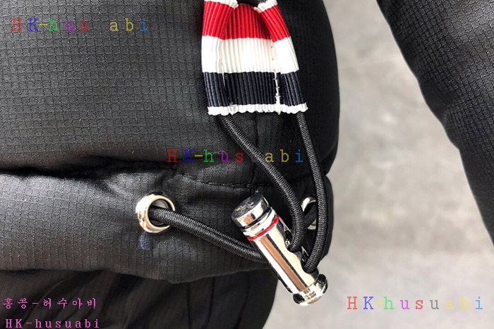 NEW 톰브라운 패딩 신상 TB 349553