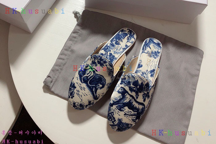 NEW 디올 신발 신상 DR 355584