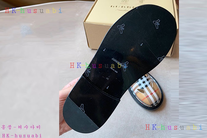 NEW 버버리 신발 신상 BB 3580235