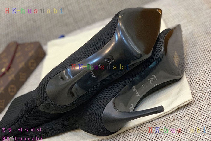 NEW 루이비통 신발 신상 LV 9452565